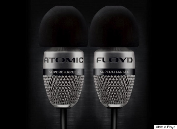 Atomic Floyd Super Darts Titanium Headphone Review: Precisely Terrifying |  HuffPost UK Tech