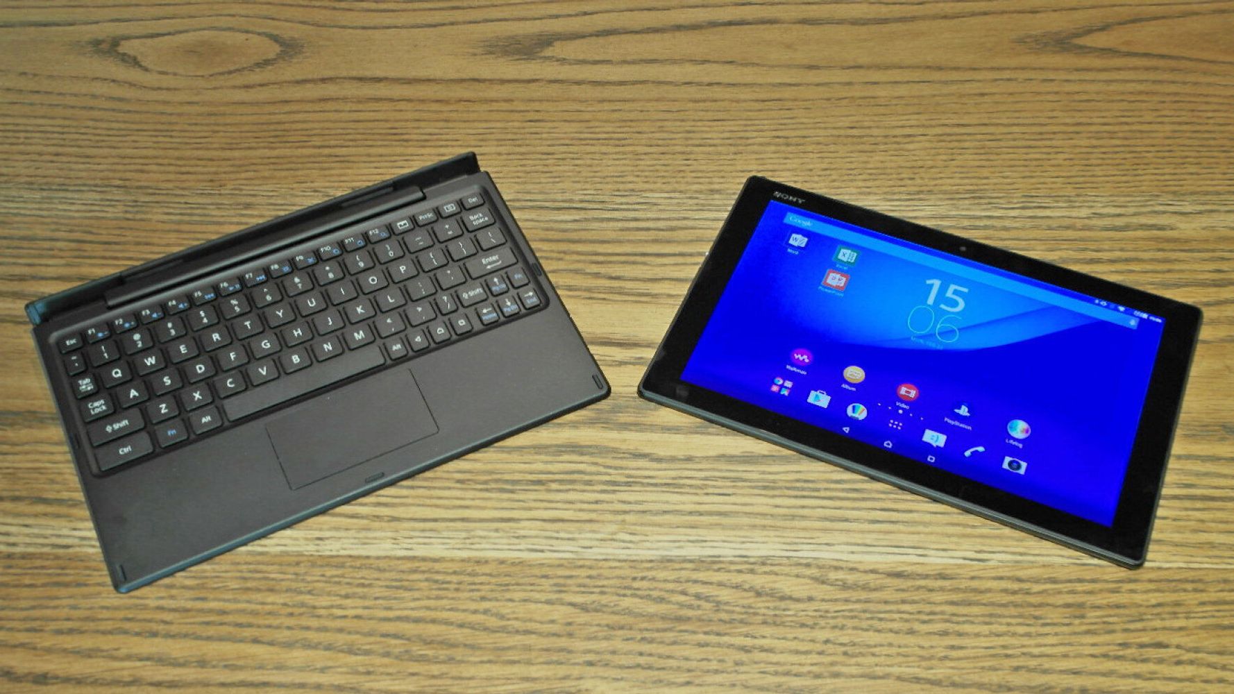 Sony Xperia Z4 Tablet Hands On Review The 2k Tablet That Thinks It S A Chromebook Huffpost Uk Tech