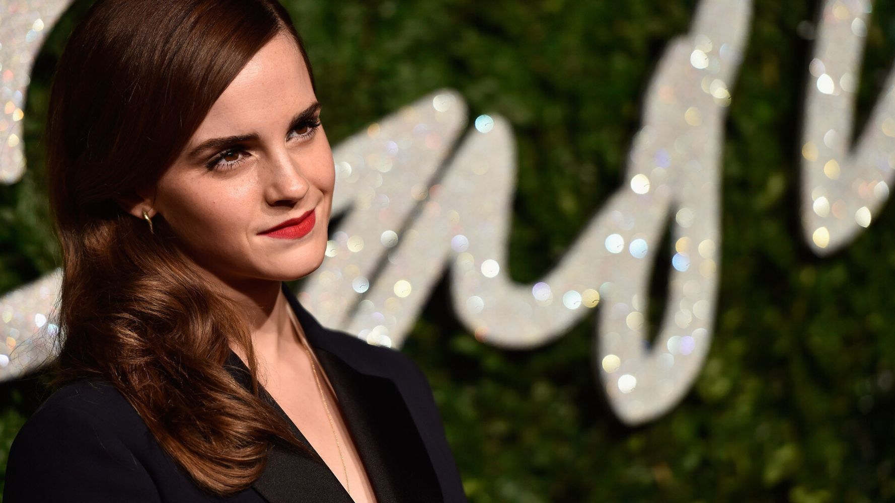 Emma Watson Shoots Down Prince Harry Dating Rumours With Awesome Feminist Tweet Huffpost Uk Life