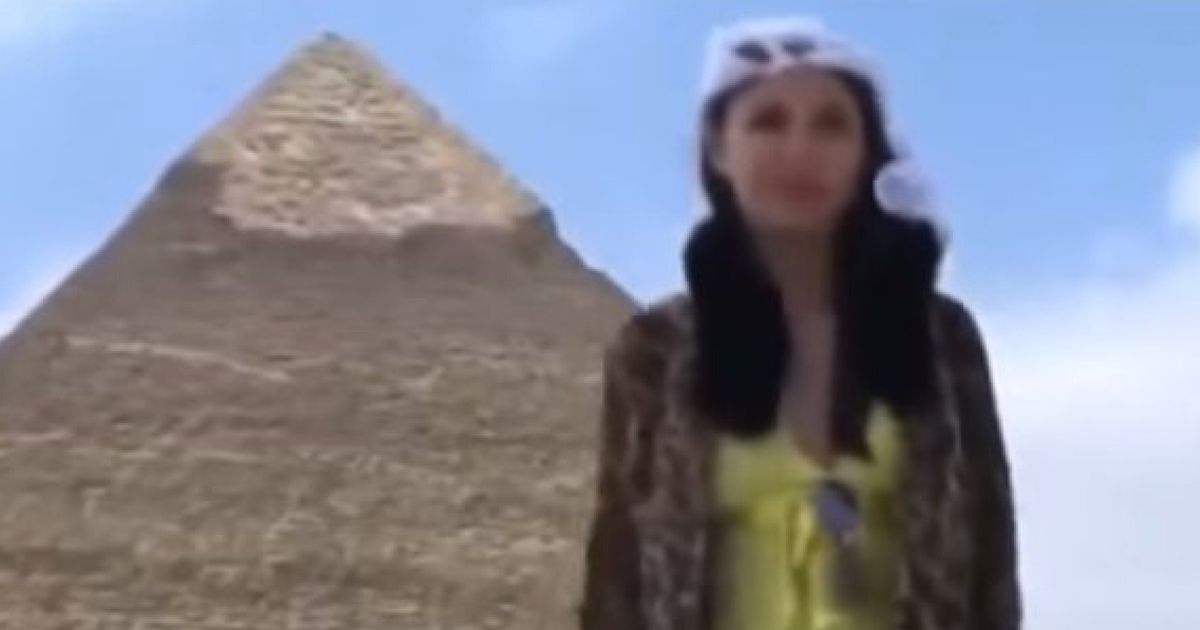 Egyptian Officials Investigate Tourists Who Made A Porn Film At The Pyramids  | HuffPost UK News