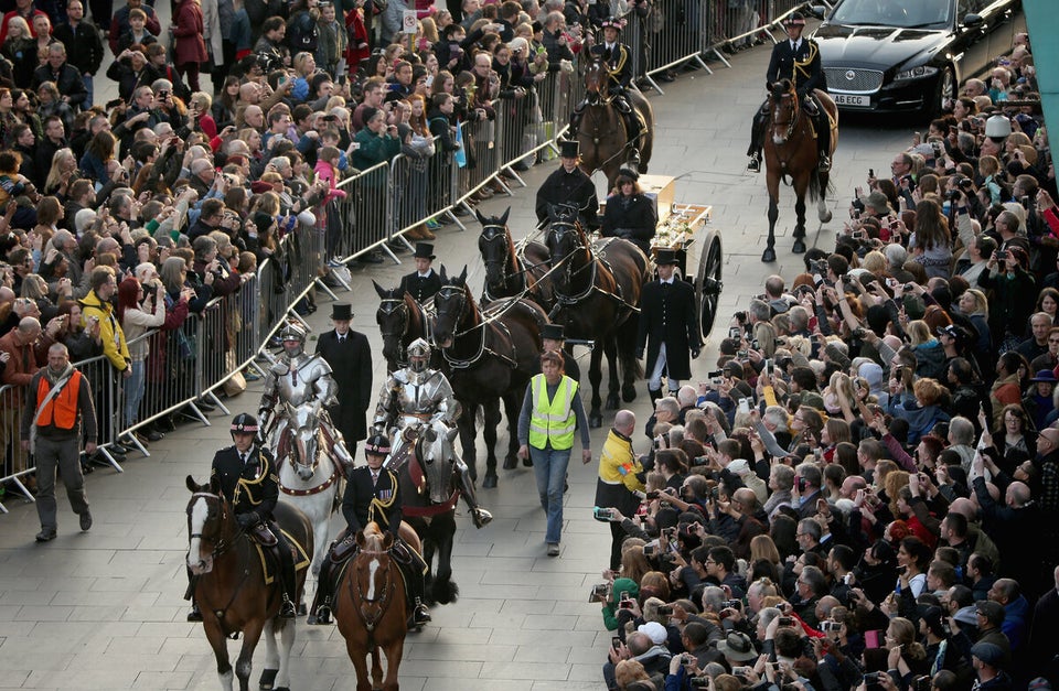 Richard III Reburial Leaves The Nation Scratching Its Head | HuffPost ...