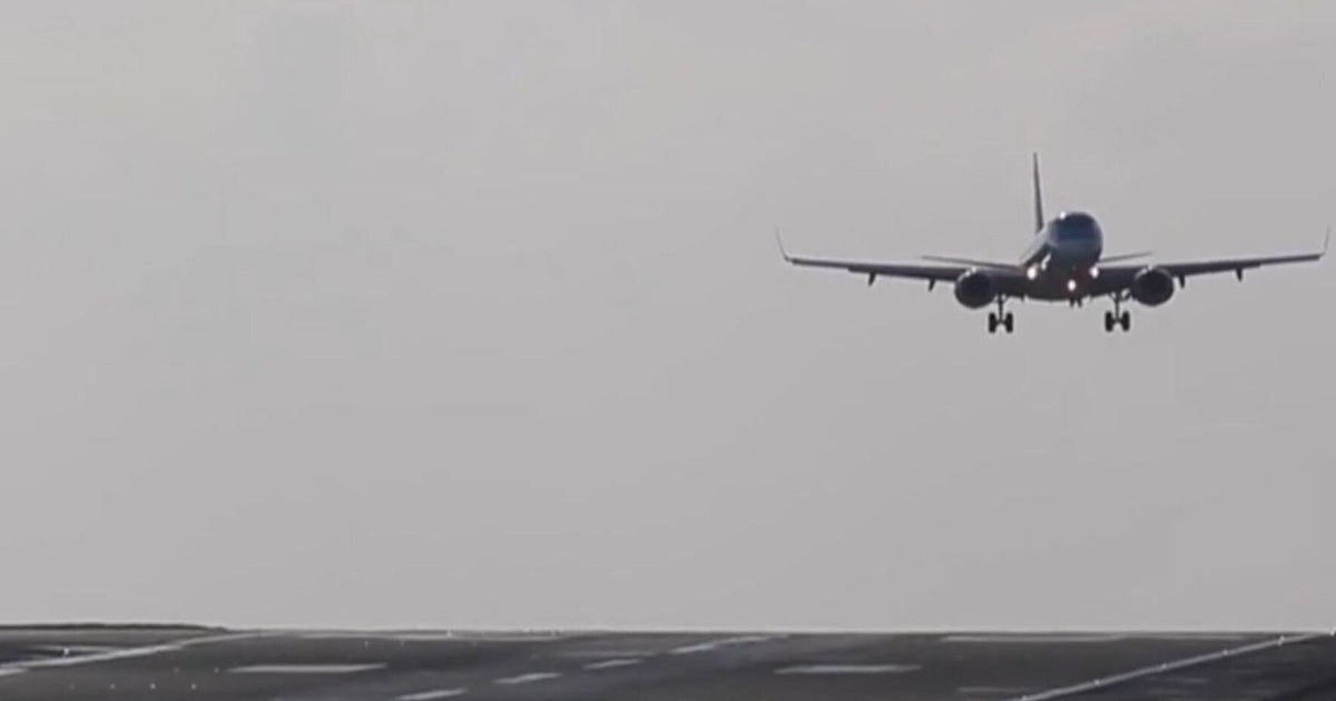 Video Shows Wobbly Planes Landing In High Winds At Leeds Bradford