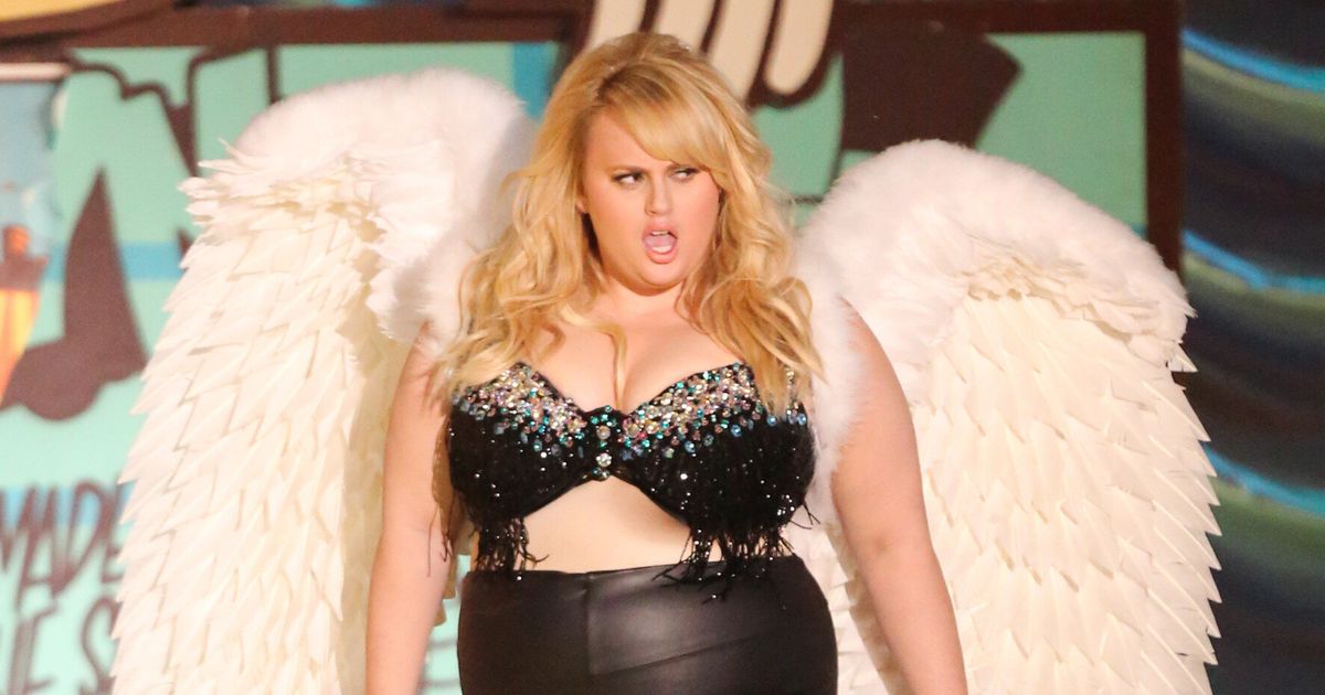 Rebel Wilson Dresses As A Victoria's Secret Angel To Make A Powerful Body  Image Statement