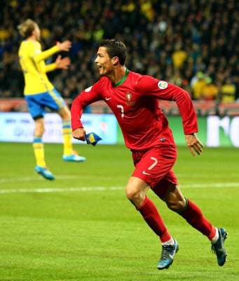 Ronaldo's Hat Trick In World Cup Qualifying Playoff Even Had Zlatan  Ibrahimovic Applauding (GIF/VIDEO)