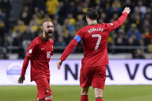 Ronaldo's Hat Trick In World Cup Qualifying Playoff Even Had Zlatan  Ibrahimovic Applauding (GIF/VIDEO)