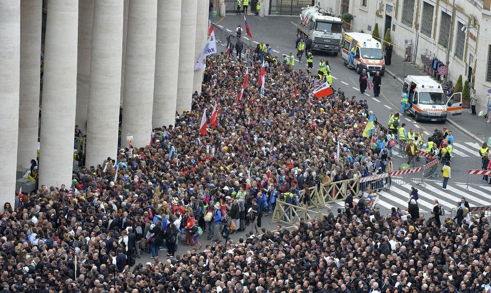 VATICAN-RELIGION-POPE-CANONISATION