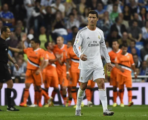 Cristiano Ronaldo back heel against Valencia