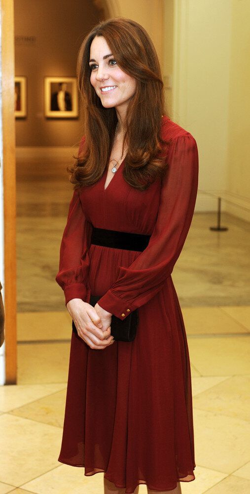 Duchess of Cambridge portrait unveiled