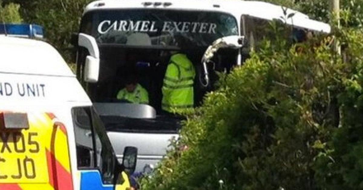 Cornwall Coach Crash Leaves Two Dead And Scores Injured HuffPost UK News