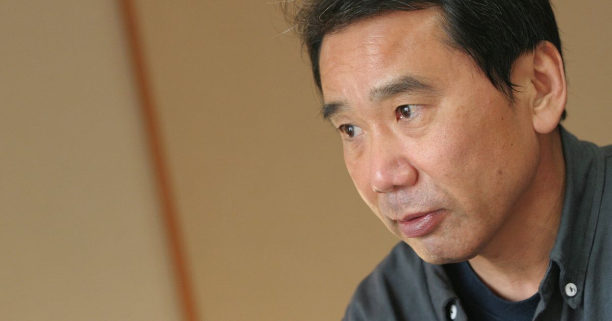 Haruki Murakami's Writing Routine: “I mesmerize myself to reach a deeper  state of mind.” - Famous Writing Routines