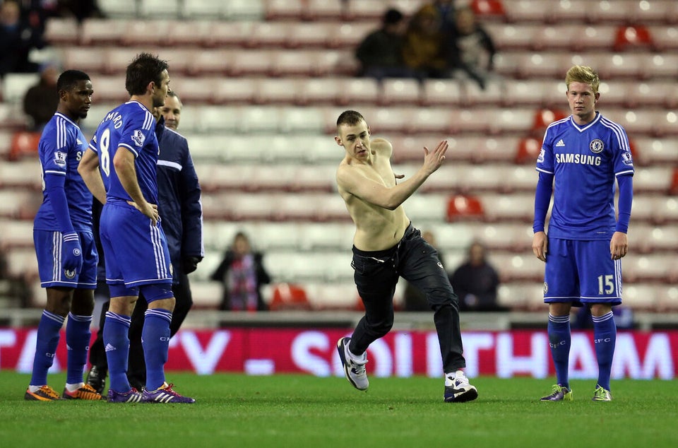 FBL-ENG-LCUP-SUNDERLAND-CHELSEA