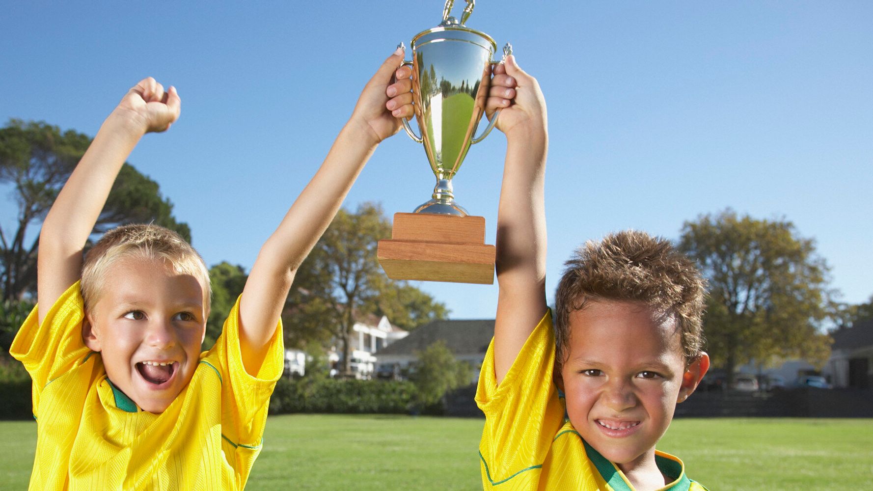 competition-why-kids-need-to-learn-how-to-win-and-lose-huffpost-uk-life