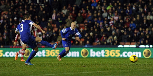 Baines equalises for Everton at Stoke