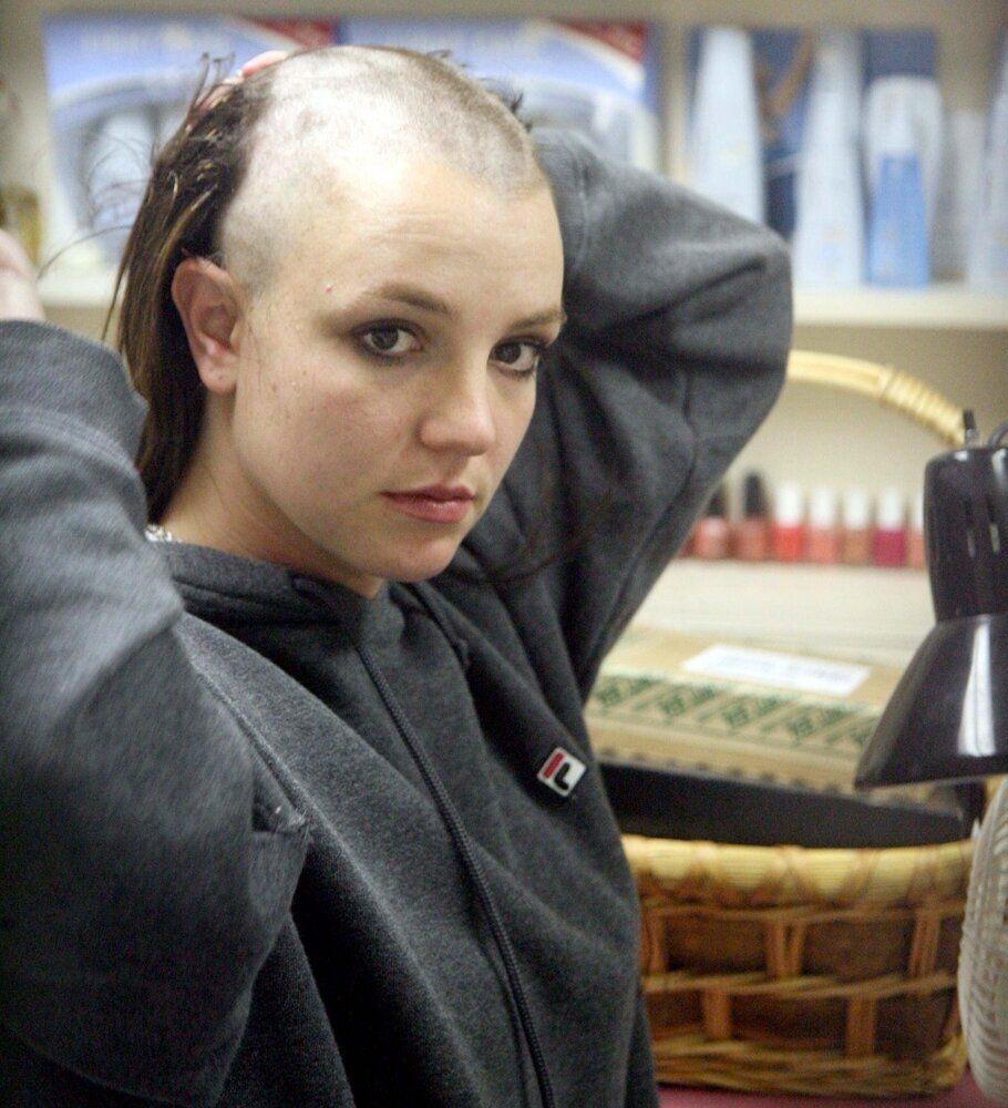 Female Celebs Who Shaved Their Heads