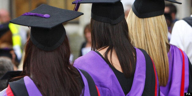 White teens are less likely to apply to university, says Ucas