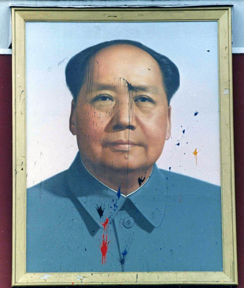 Chairman Mao splattered with paint