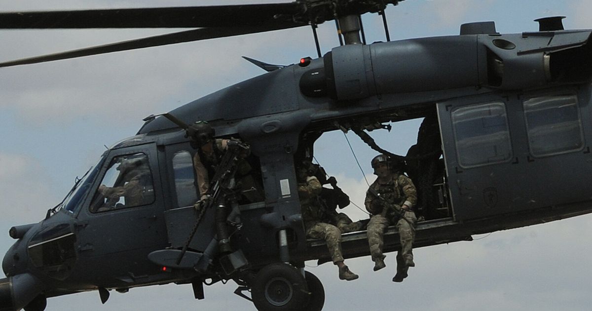 Norfolk Helicopter Crash: Four Dead After USAF 'Pave Hawk' Crashes Near ...