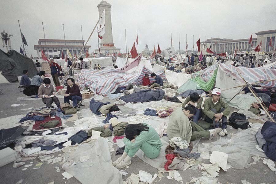 Tiananmen Haunting Before And After Pictures Show Square 25 Years On Huffpost Uk 8313