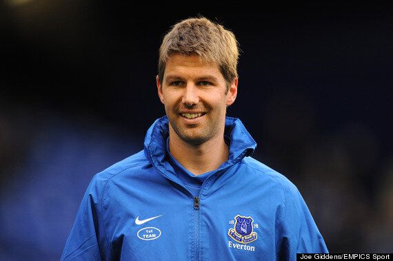 Thomas Hitzlsperger Becomes Only Fourth Footballer To Announce He Is Gay Huffpost Uk