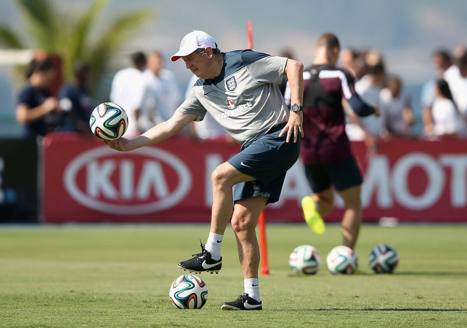 World Cup 2014: 26 Funny Pictures of England Manager Roy Hodgson | HuffPost UK Sport World Cup 2014: 26 Funny Pictures of England Manager Roy Hodgson | HuffPost UK Sport