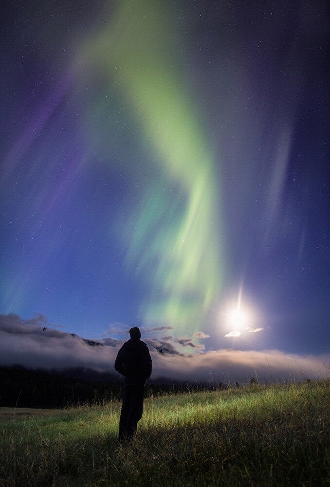 'Selfies' Against The Northern Lights & The Frozen Canadian Wilderness