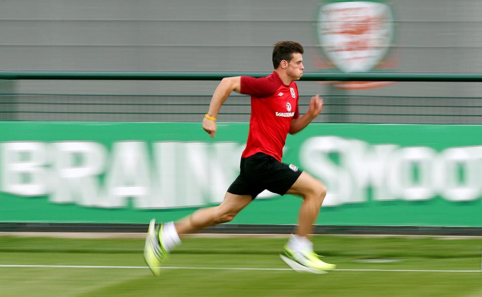 Soccer - Vauxhall International Friendly - Wales v Republic of Ireland - Wales Training Session - Dragon Park