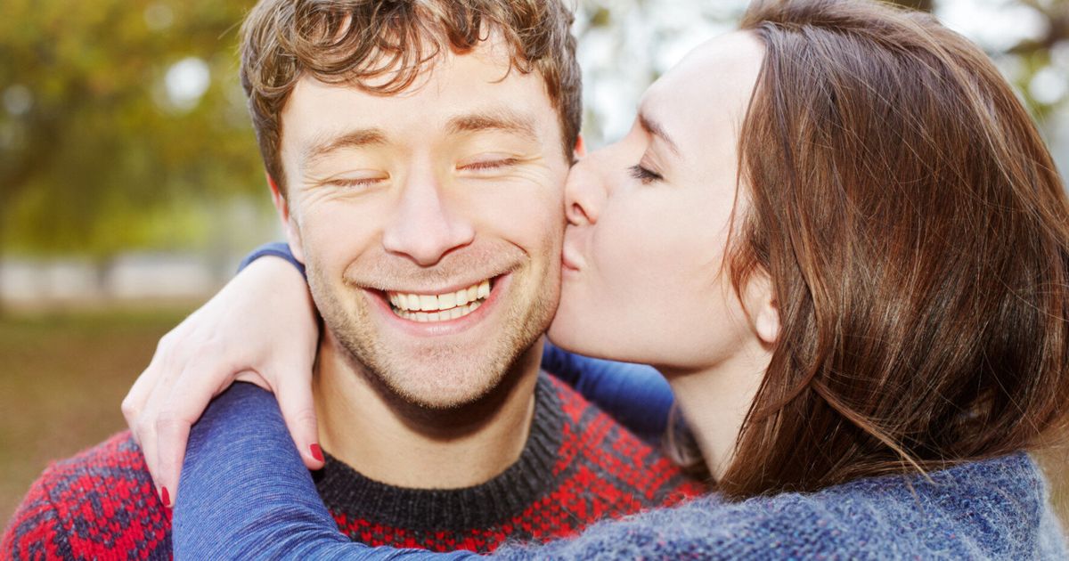 How To Be A Great Kisser Top Tips For The Perfect Smooch On International Kissing Day