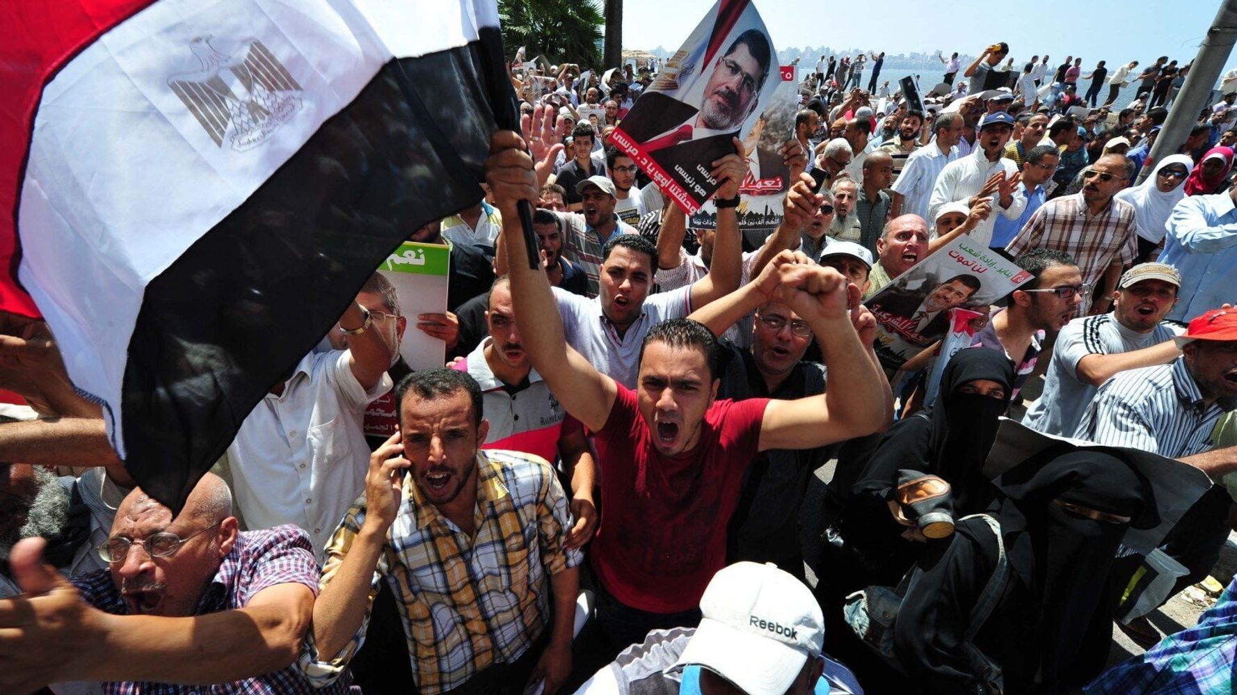 Dozens Dead In Egypt S Day Of Rage As Pro Morsi Protesters Clash With Security Forces