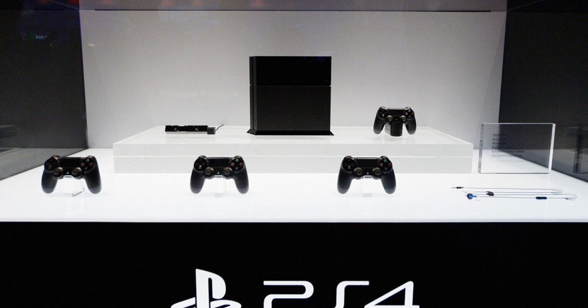 Sony PS4 Release Date NextGen Console To Hit UK On 29 November (VIDEO