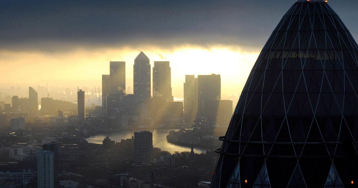 London's Job Market Has Nearly 10 Times More Vacancies Than Other UK