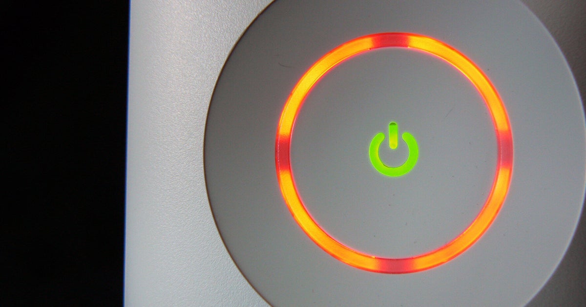 Man Runs Into Burning Building To Rescue Xbox | HuffPost UK Tech