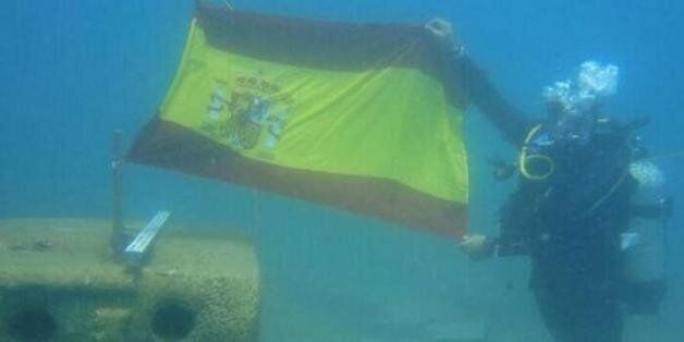 One of the pictures posted on Twitter, purportedly of Spanish divers