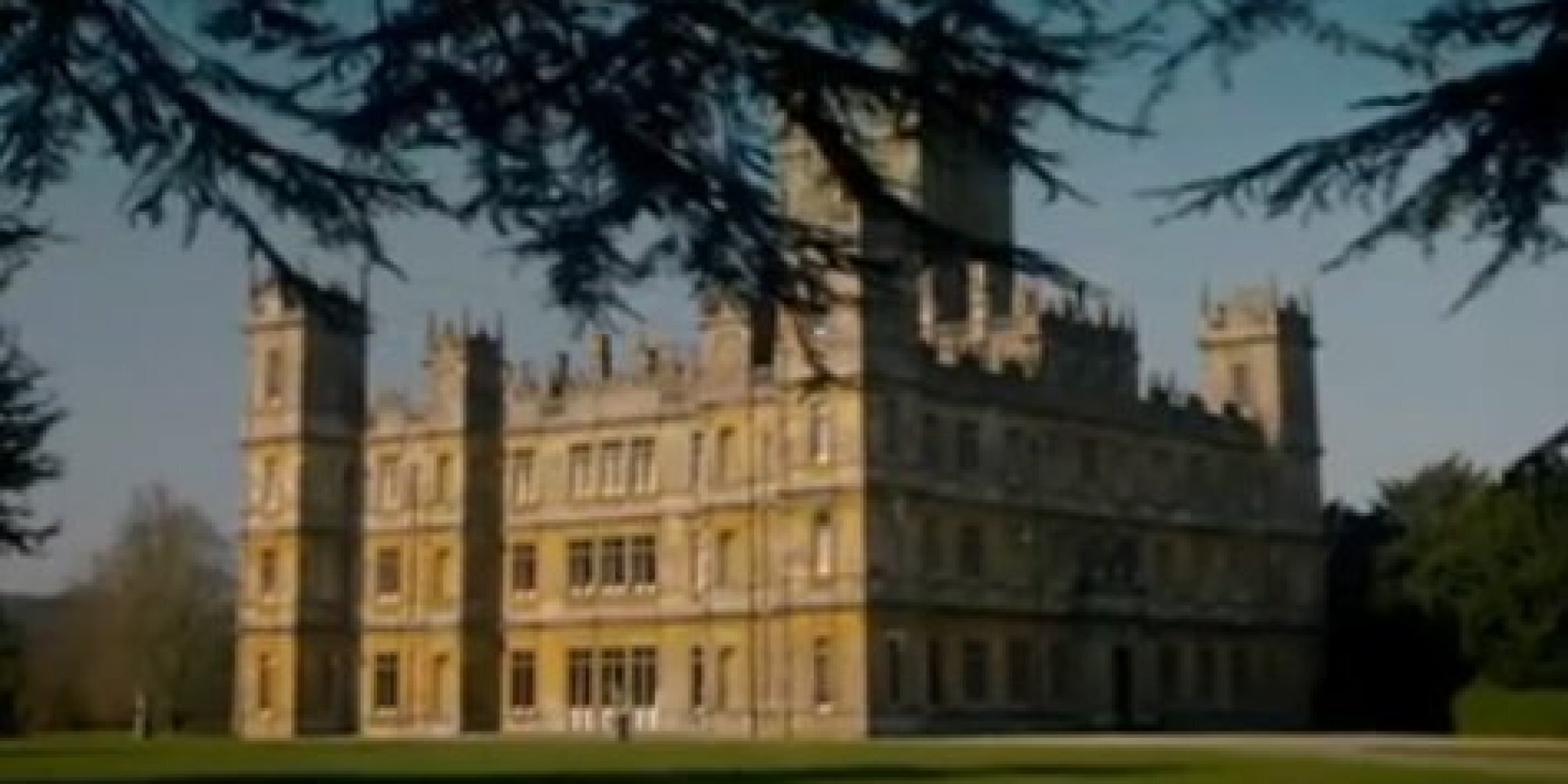 Downton Abbey Series 5 Teaser Shows Some Dark Times Are Coming   5d022cb22100009518ee307b 