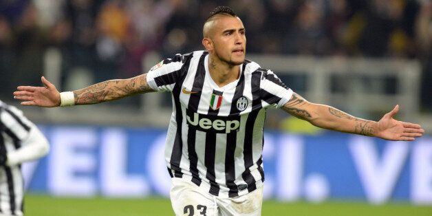 TURIN, ITALY - FEBRUARY 02: Arturo Vidal of Juventus celebrates scoring the third goal during the Serie A match between Juventus and FC Internazionale Milano at Juventus Arena on February 2, 2014 in Turin, Italy. (Photo by Claudio Villa/Getty Images)