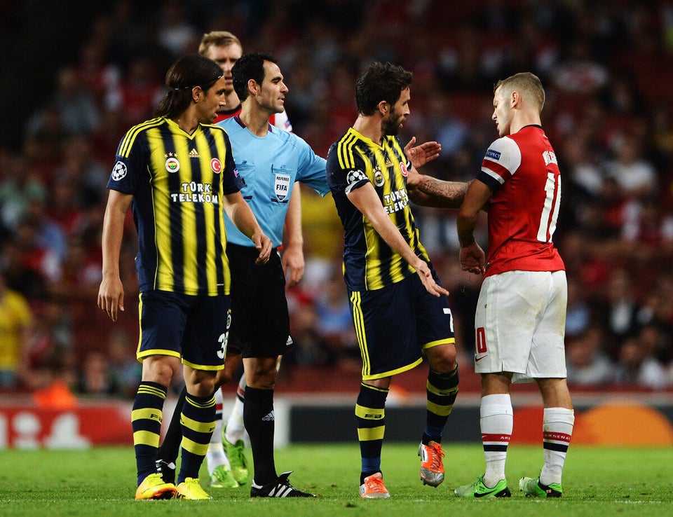 Arsenal v Fenerbahce SK - UEFA Champions League Play-offs: Second Leg