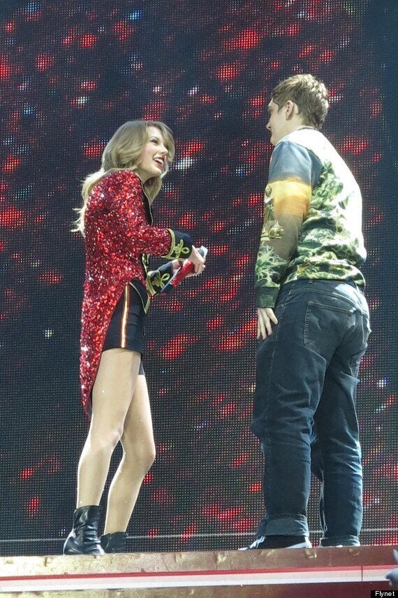Taylor Swift 'Red Tour' Debut London O2 Show Interrupted By Stage