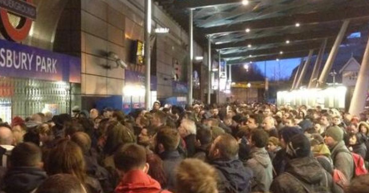 Tube Strike Sparks Chaos In London Pictures Huffpost Uk News