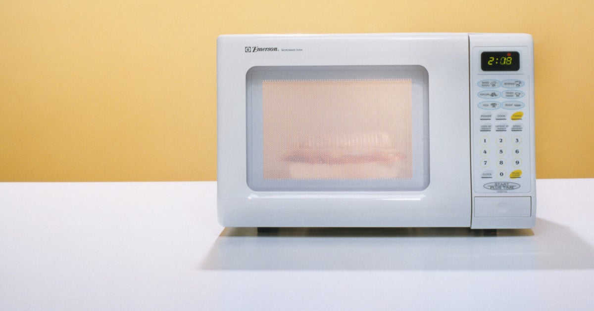 13 Things You Shouldn't Ever Microwave Including Raisins, Travel Mugs