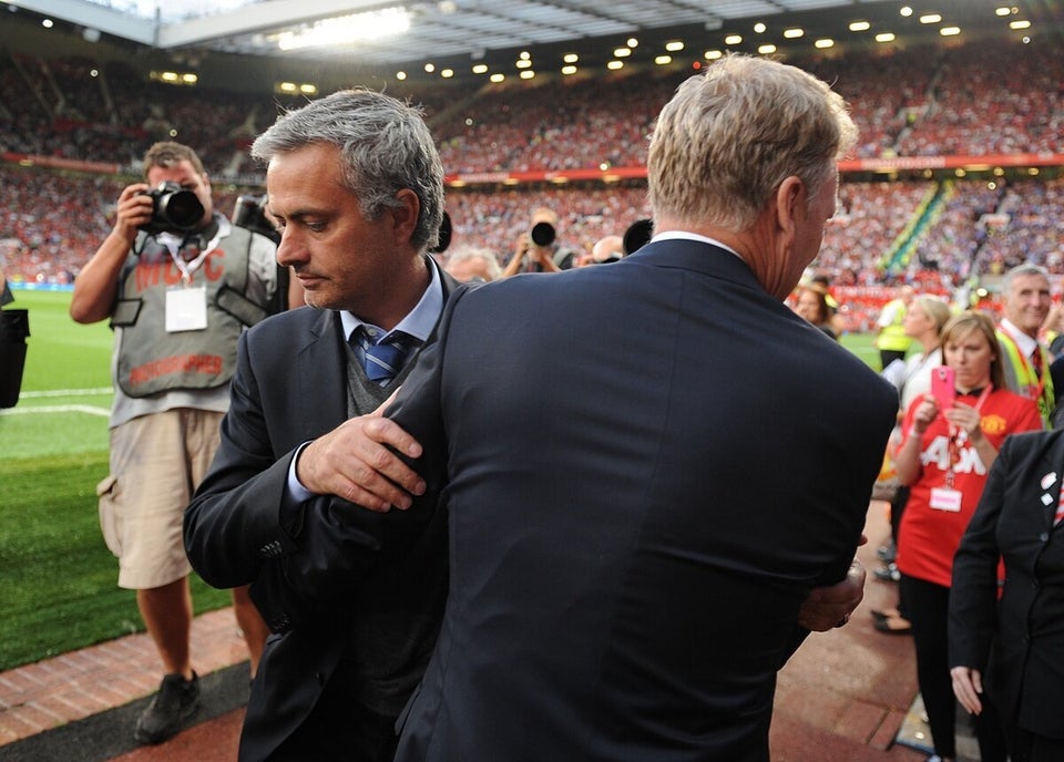 Soccer - Barclays Premier League - Manchester United v Chelsea - Old Trafford