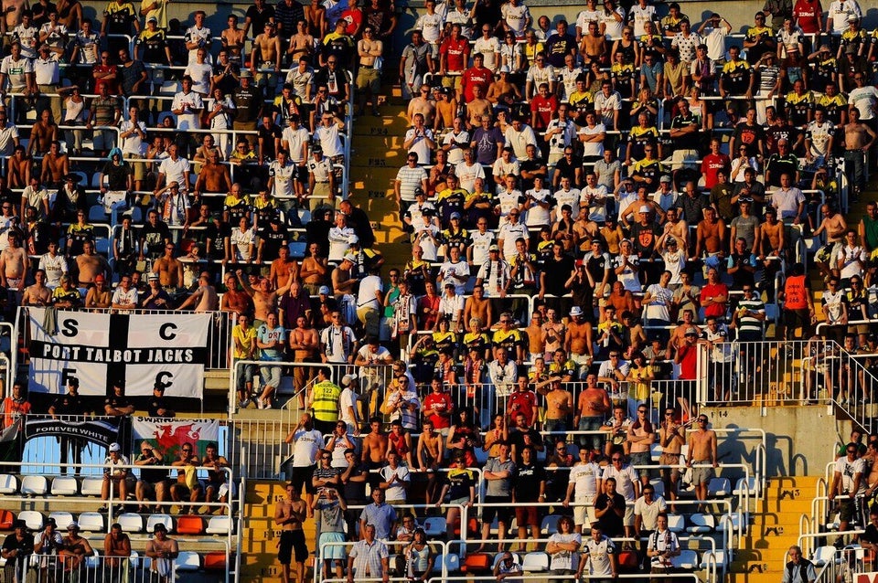 Valencia CF v Swansea City - UEFA Europa League