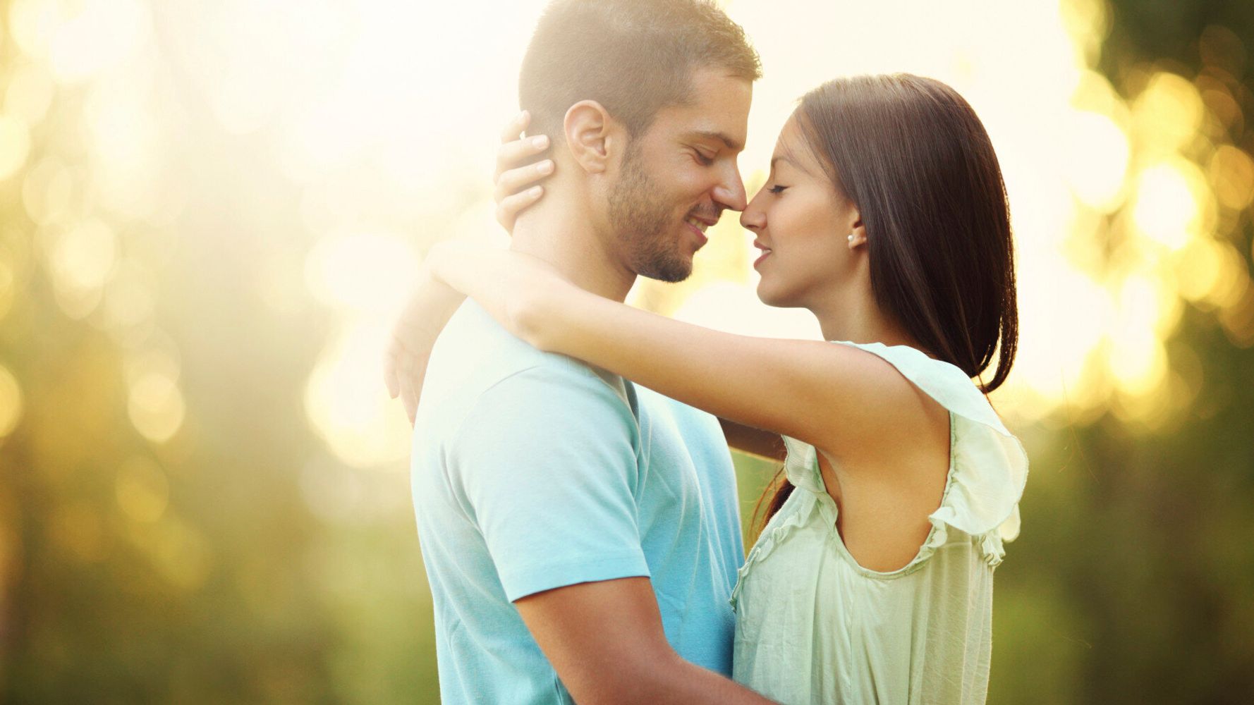 10 Kissing Facts Some Might Make You Think Twice About Locking Lips