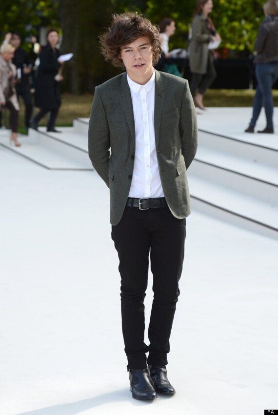 Harry Styles Arrives At Burberry's London Fashion Week Show.. Exactly Like  The Last Times (PICTURES) | HuffPost UK Entertainment