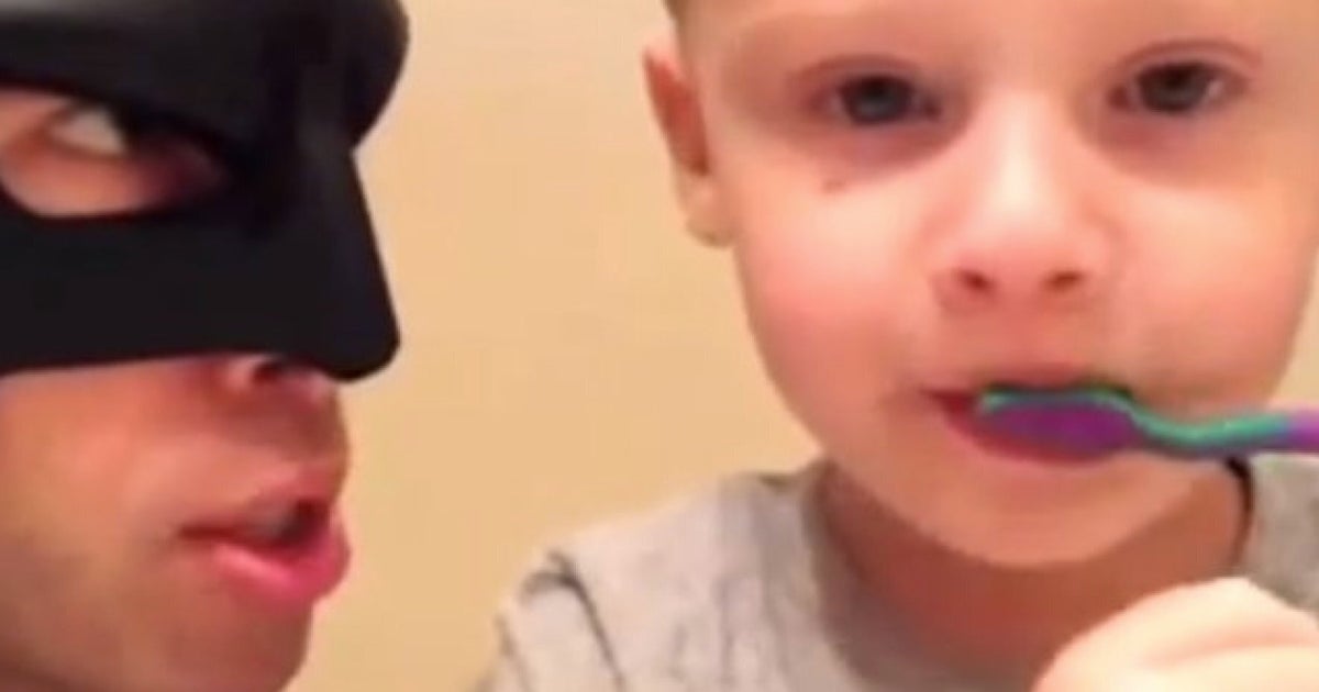 Bat Dad Is Hilarious But Probably Quite Annoying For His Family (VIDEO ...
