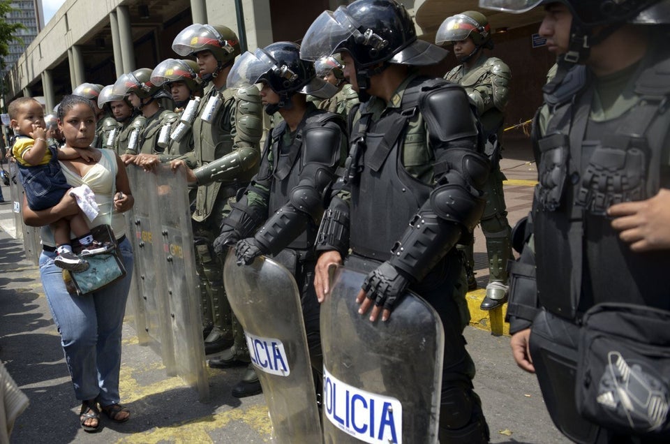 Shocking Images Of Venezuelan Unrest (video) 