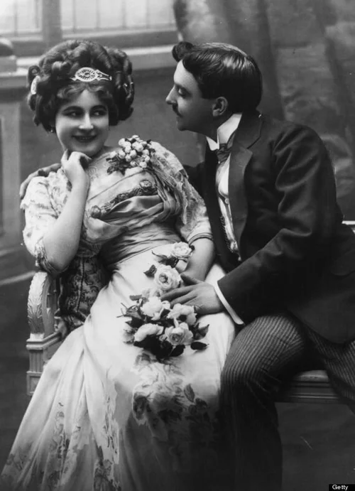 Vibrators Of The Past: Victorian 'Hysteria' Massagers (PICTURES)
