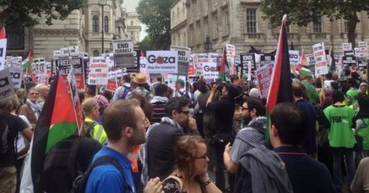 Gaza Conflict Thousands Gather In London For Protest Against Israeli Military Action Pictures 