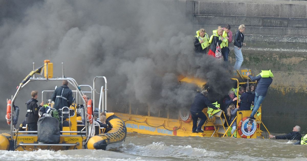 Duck Boat Disaster As Tour Boat Catches Fire On The Thames 