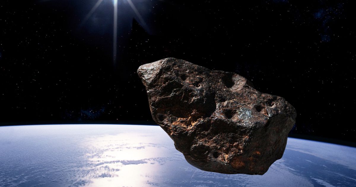 Russian Astronomers Claim Sizeable Asteroid Just Came Within 12,000km