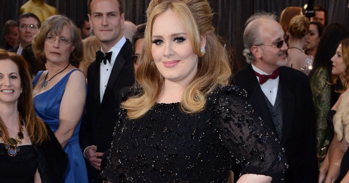 Adele Spotted Shopping In High-Street Sales For Son Angelo | HuffPost ...