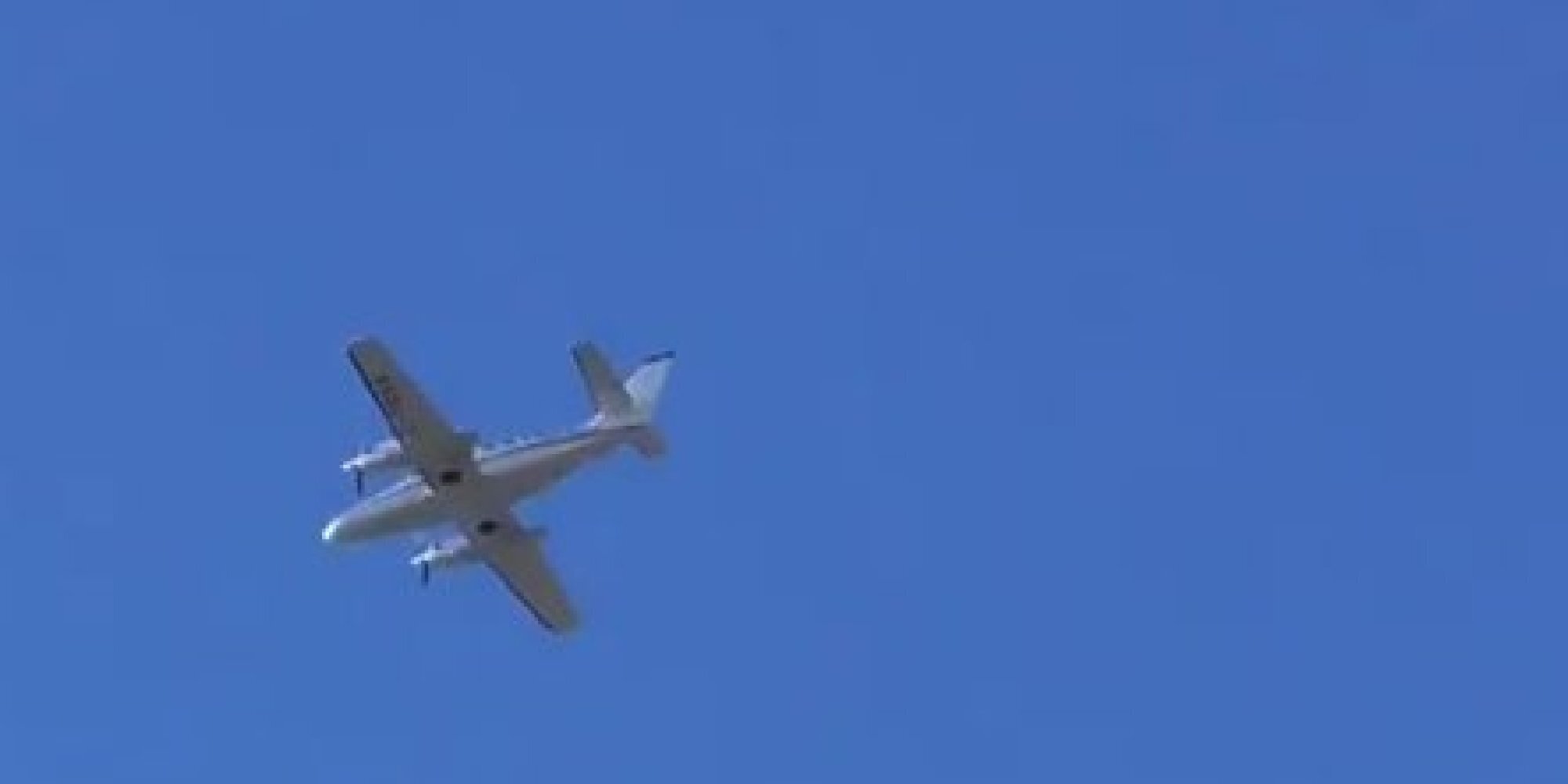 Has The Mystery Plane Circling London Been Caught On Camera HuffPost UK Tech